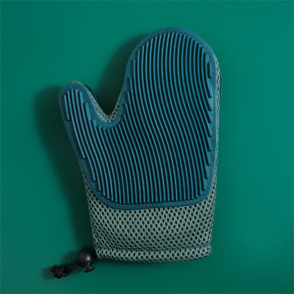 Magic Pet Grooming Glove - They Think It's Petting, You're Deshedding!